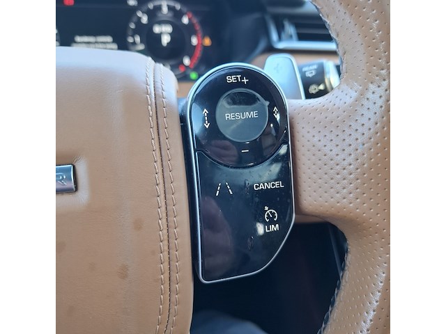 Personenauto land rover, velar 3.0 v6 awd, zwart, bouwjaar 2017 - afbeelding 30 van  74