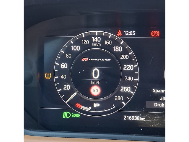 Personenauto land rover, velar 3.0 v6 awd, zwart, bouwjaar 2017 - afbeelding 32 van  74