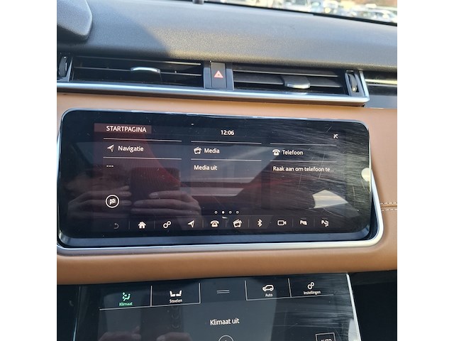 Personenauto land rover, velar 3.0 v6 awd, zwart, bouwjaar 2017 - afbeelding 37 van  74