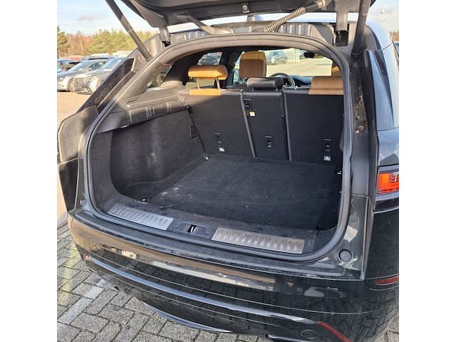 Personenauto land rover, velar 3.0 v6 awd, zwart, bouwjaar 2017 - afbeelding 50 van  74