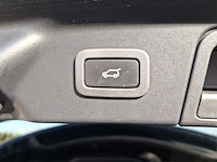 Personenauto land rover, velar 3.0 v6 awd, zwart, bouwjaar 2017 - afbeelding 52 van  74