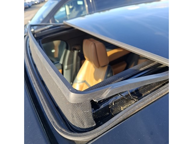 Personenauto land rover, velar 3.0 v6 awd, zwart, bouwjaar 2017 - afbeelding 70 van  74