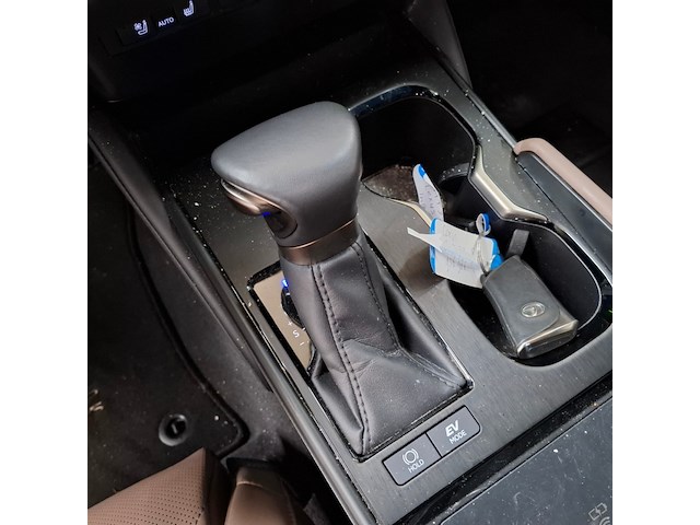 Personenauto, lexus, es, 300h president line, 2024 - afbeelding 25 van  64