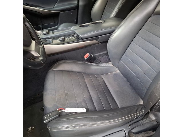 Personenauto, lexus, is, 300h first edition, 2014 - afbeelding 26 van  68