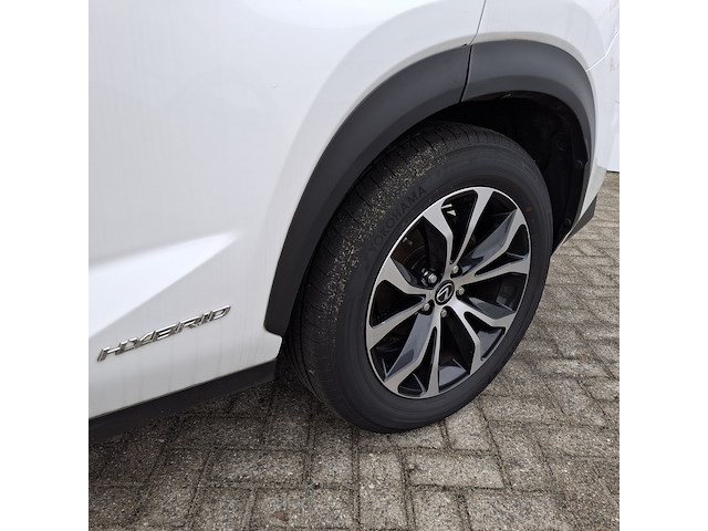 Personenauto lexus, nx 300h awd, wit, bouwjaar 2016 - afbeelding 3 van  53