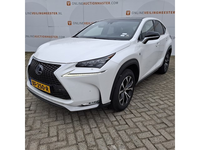 Personenauto lexus, nx 300h awd, wit, bouwjaar 2016 - afbeelding 7 van  53