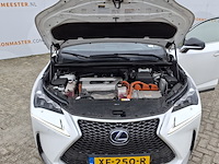 Personenauto lexus, nx 300h awd, wit, bouwjaar 2016 - afbeelding 9 van  53