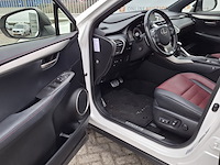 Personenauto lexus, nx 300h awd, wit, bouwjaar 2016 - afbeelding 16 van  53