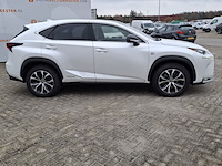 Personenauto lexus, nx 300h awd, wit, bouwjaar 2016 - afbeelding 34 van  53