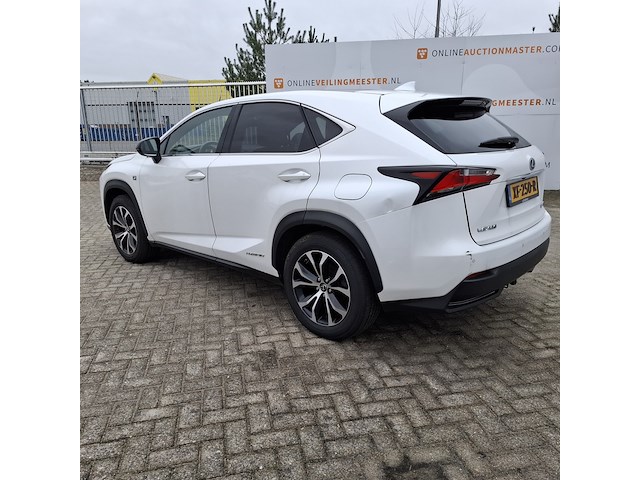 Personenauto lexus, nx 300h awd, wit, bouwjaar 2016 - afbeelding 51 van  53