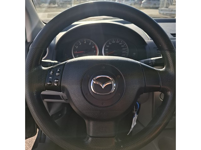 Personenauto, mazda, 2 1.4, 2005 - afbeelding 7 van  32