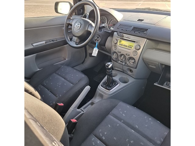 Personenauto, mazda, 2 1.4, 2005 - afbeelding 16 van  32