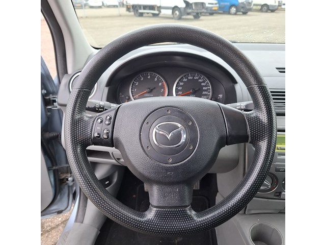 Personenauto, mazda, 2, 1.4 exclusive, 2004 - afbeelding 4 van  13