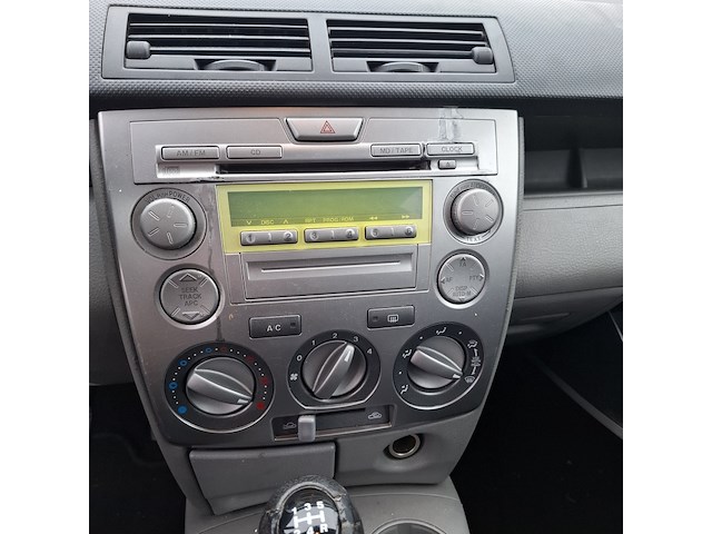 Personenauto, mazda, 2, 1.4 exclusive, 2004 - afbeelding 13 van  13