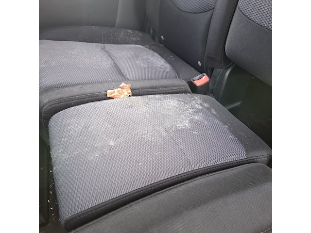 Personenauto mazda, 5 1.8, grijs, bouwjaar 2007 - afbeelding 39 van  56