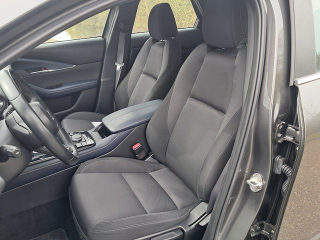 Personenauto, mazda, cx-30, 2.0 e-skyactiv-g m hybrid comfort, donkergrijs / antraciet, 2020 - afbeelding 11 van  42