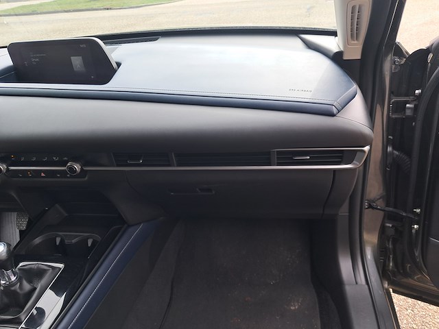 Personenauto, mazda, cx-30, 2.0 e-skyactiv-g m hybrid comfort, donkergrijs / antraciet, 2020 - afbeelding 25 van  42