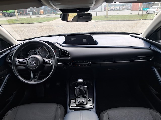 Personenauto, mazda, cx-30, 2.0 e-skyactiv-g m hybrid comfort, donkergrijs / antraciet, 2020 - afbeelding 28 van  42