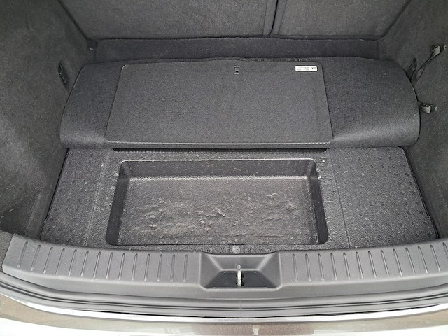 Personenauto, mazda, cx-30, 2.0 e-skyactiv-g m hybrid comfort, donkergrijs / antraciet, 2020 - afbeelding 31 van  42