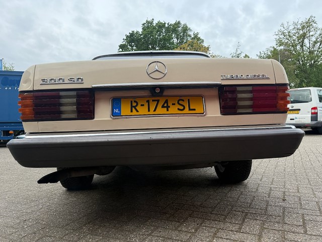 Personenauto, mercedes-benz, 200-280 (w123), 300 d 5 cyl., geel, 1982 - afbeelding 3 van  25