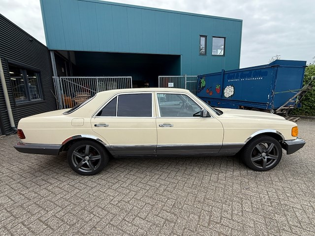 Personenauto, mercedes-benz, 200-280 (w123), 300 d 5 cyl., geel, 1982 - afbeelding 6 van  25