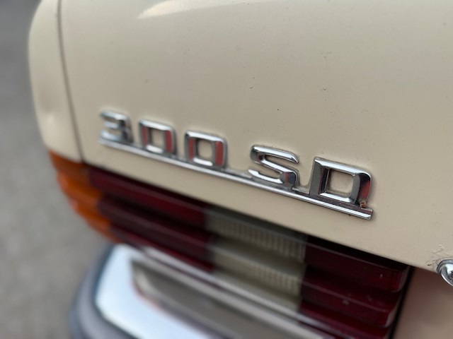 Personenauto, mercedes-benz, 200-280 (w123), 300 d 5 cyl., geel, 1982 - afbeelding 18 van  25