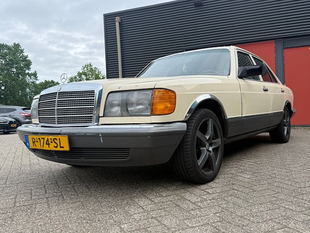Personenauto, mercedes-benz, 200-280 (w123), 300 d 5 cyl., geel, 1982 - afbeelding 22 van  25