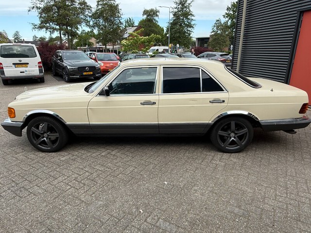 Personenauto, mercedes-benz, 200-280 (w123), 300 d 5 cyl., geel, 1982 - afbeelding 23 van  25