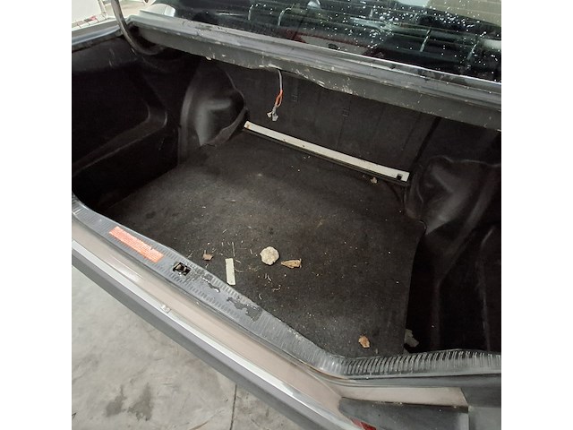 Personenauto, mercedes-benz, 200-500 (w124), 260 e, bruin, 1986 - afbeelding 31 van  55