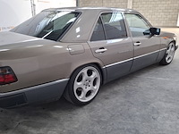Personenauto, mercedes-benz, 200-500 (w124), 260 e, bruin, 1986 - afbeelding 45 van  55