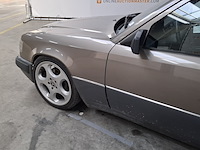 Personenauto, mercedes-benz, 200-500 (w124), 260 e, bruin, 1986 - afbeelding 54 van  55