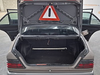 Personenauto, mercedes-benz, 200-500 (w124), 260 e, bruin, 1986 - afbeelding 30 van  55