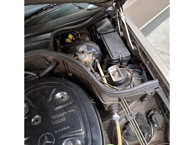 Personenauto, mercedes-benz, 200-500 (w124), 260 e, bruin, 1986 - afbeelding 41 van  55