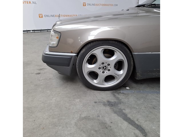 Personenauto, mercedes-benz, 200-500 (w124), 260 e, bruin, 1986 - afbeelding 55 van  55