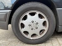 Personenauto, mercedes-benz, 200-500 (w124), 300 ce, zwart, 1986 - afbeelding 5 van  29