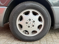 Personenauto, mercedes-benz, 200-500 (w124), 300 ce, zwart, 1986 - afbeelding 7 van  29