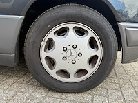 Personenauto, mercedes-benz, 200-500 (w124), 300 ce, zwart, 1986 - afbeelding 8 van  29
