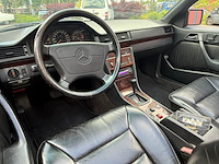 Personenauto, mercedes-benz, 200-500 (w124), 300 ce, zwart, 1986 - afbeelding 11 van  29