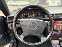 Personenauto, mercedes-benz, 200-500 (w124), 300 ce, zwart, 1986 - afbeelding 13 van  29