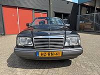 Personenauto, mercedes-benz, 200-500 (w124), 300 ce, zwart, 1986 - afbeelding 23 van  29