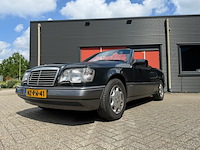 Personenauto, mercedes-benz, 200-500 (w124), 300 ce, zwart, 1986 - afbeelding 25 van  29