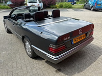 Personenauto, mercedes-benz, 200-500 (w124), 300 ce, zwart, 1986 - afbeelding 27 van  29