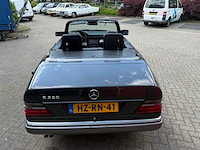 Personenauto, mercedes-benz, 200-500 (w124), 300 ce, zwart, 1986 - afbeelding 29 van  29