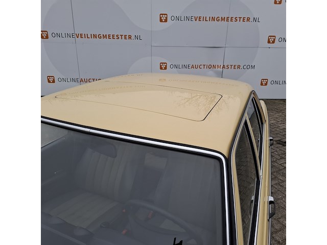 Personenauto mercedes-benz, 200 d, geel, bouwjaar 1980 - afbeelding 6 van  40