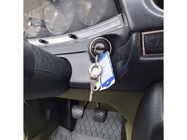 Personenauto mercedes-benz, 200 d, geel, bouwjaar 1980 - afbeelding 19 van  40