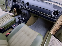 Personenauto mercedes-benz, 200 d, geel, bouwjaar 1980 - afbeelding 30 van  40