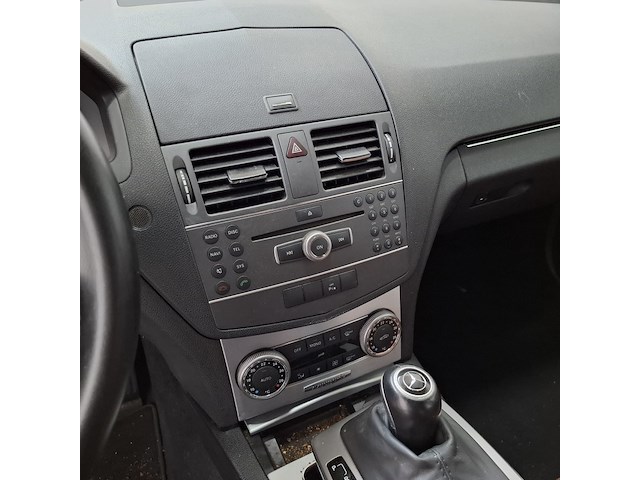 Personenauto, mercedes-benz, 220 cdi blueefficiency business class avantgarde, 2010 - afbeelding 19 van  51