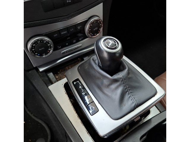 Personenauto, mercedes-benz, 220 cdi blueefficiency business class avantgarde, 2010 - afbeelding 20 van  51