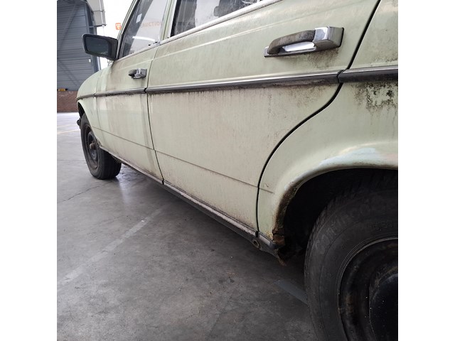 Personenauto, mercedes-benz, 230, 230, 1977 - afbeelding 28 van  79