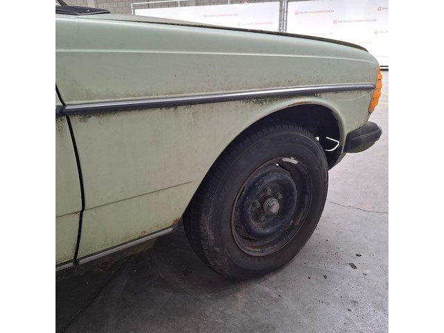 Personenauto, mercedes-benz, 230, 230, 1977 - afbeelding 45 van  79